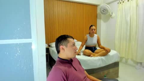 Emma - Mike online show from September 2025 10:31:02 AM