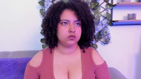 N O A online show from December 2025 07:52:01 PM