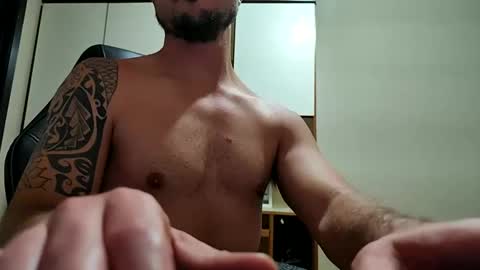 Blaze online show from November 2025 01:48:02 AM