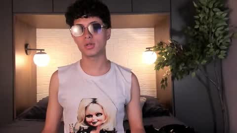 Snapshot of noah_dupont_ chatting on September 2025 07:47:01 PM noah_dupont_ online show from September 2025 07:47:01 PM