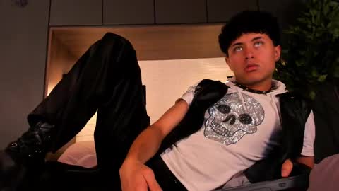 Snapshot of noah_dupont_ chatting on September 2025 12:14:01 AM noah_dupont_ online show from September 2025 12:14:01 AM