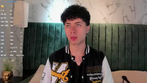 Snapshot of noah_dupont_ chatting on October 2025 11:21:01 AM noah_dupont_ online show from October 2025 11:21:01 AM