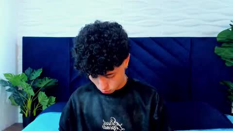 Snapshot of noah_dupont_ chatting on October 2025 11:28:01 AM noah_dupont_ online show from October 2025 11:28:01 AM