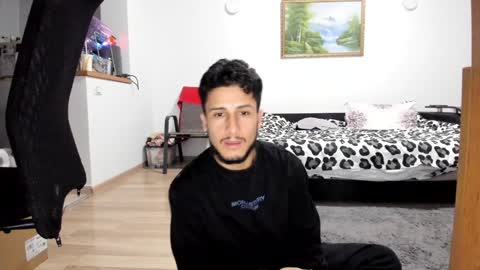 Snapshot of noah_happy07 chatting on December 2024 06:25:01 PM Noah online show from December 2024 06:25:01 PM