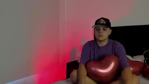 Noah Jayden online show from September 2025 06:09:02 PM