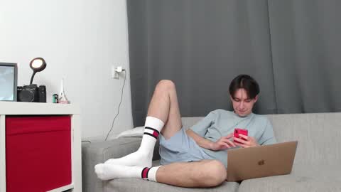 noah_lawson online show from September 2025 04:18:02 PM