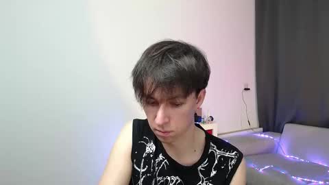 noah_lawson online show from September 2025 06:11:02 PM