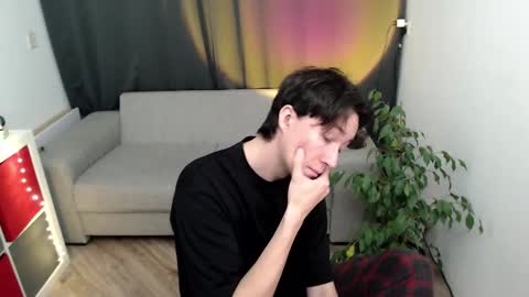 noah_lawson online show from September 2025 11:04:02 AM