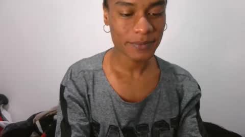 Noah Millers online show from October 2025 01:03:02 AM