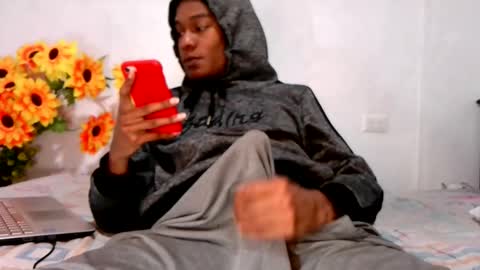 Noah Millers online show from October 2025 09:49:01 AM