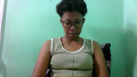 Snapshot of noellah chatting on September 2025 04:05:02 AM noellah online show from September 2025 04:05:02 AM