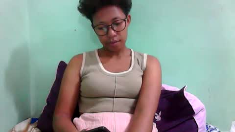 Snapshot of noellah chatting on October 2025 08:04:01 AM noellah online show from October 2025 08:04:01 AM