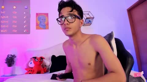 noha_natan online show from October 2025 12:12:02 PM