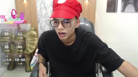 Snapshot of noha_scott chatting on October 2025 11:39:01 PM Noha Scott online show from October 2025 11:39:01 PM