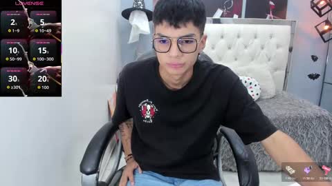 Snapshot of noha_scott chatting on November 2025 11:25:02 PM Noha Scott online show from November 2025 11:25:02 PM