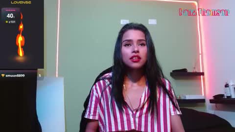 Noha Thomson online show from September 2025 10:53:02 PM