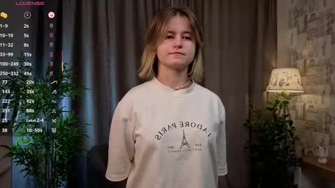 Anna online show from September 2025 01:17:01 AM