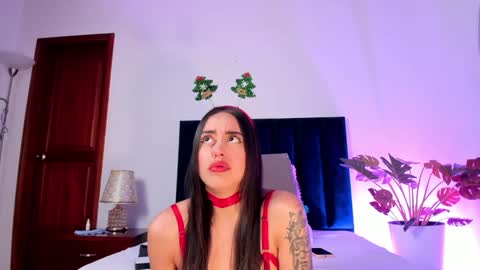 Nora Da Silva online show from December 2024 04:20:02 AM
