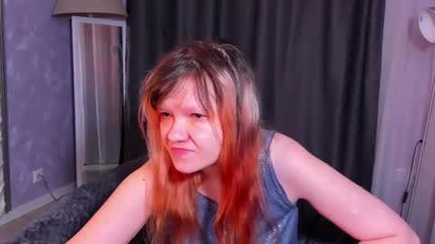 Nora online show from September 2025 10:04:02 AM