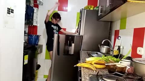 Snapshot of norehg__ chatting on September 2025 08:30:01 AM Norehg online show from September 2025 08:30:01 AM