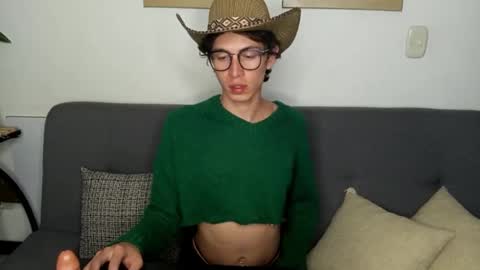 Snapshot of norehg__ chatting on October 2025 09:07:01 AM Norehg online show from October 2025 09:07:01 AM