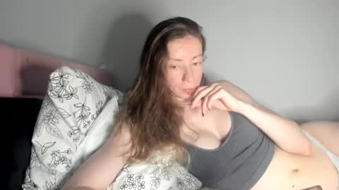 Emily snow online show from January 2025 10:45:02 PM