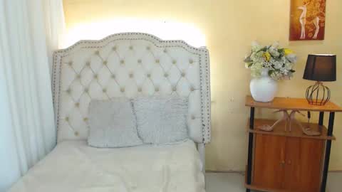 Snapshot of notaestheticallykyline chatting on January 2025 05:44:02 AM Kyline online show from January 2025 05:44:02 AM