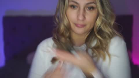 Tina online show from December 2024 12:31:01 AM