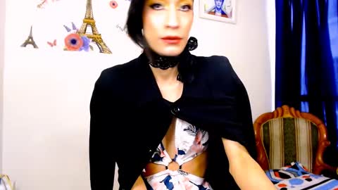 Nova...  online show from February 2025 07:52:02 PM