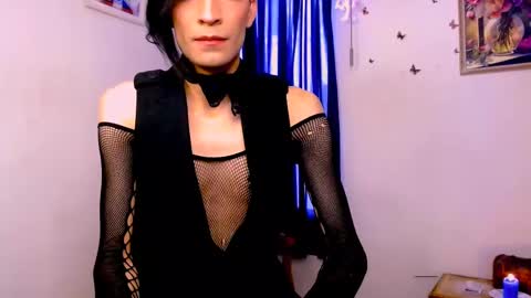 Nova...  online show from February 2025 09:25:02 PM