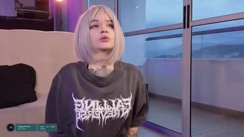 Snapshot of noxarcanee chatting on November 2025 10:37:01 PM Goth Darling online show from November 2025 10:37:01 PM