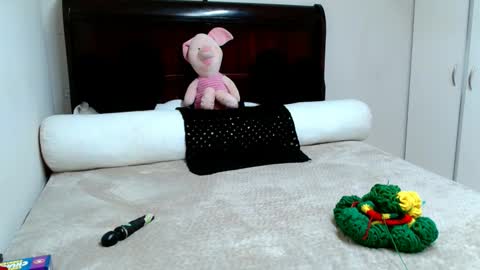 Snapshot of nubiangiggles chatting on November 2025 06:30:02 PM Nubiangiggles online show from November 2025 06:30:02 PM