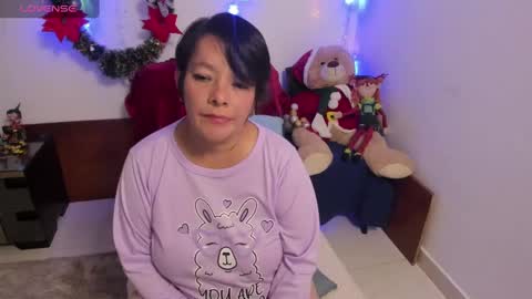 nuit_rose online show from January 2025 02:54:02 AM
