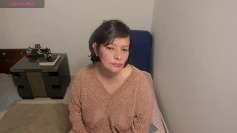 Snapshot of nuit_rose chatting on October 2025 02:28:02 AM nuit_rose online show from October 2025 02:28:02 AM