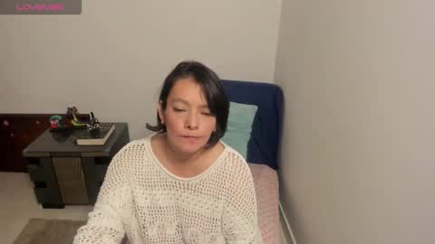 Snapshot of nuit_rose chatting on October 2025 01:58:02 AM nuit_rose online show from October 2025 01:58:02 AM