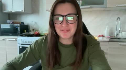 Snapshot of nuitblanche_vibes chatting on November 2025 07:31:02 AM nuitblanche_vibes online show from November 2025 07:31:02 AM