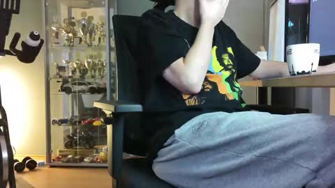 Snapshot of numlove chatting on October 2025 08:44:01 AM Slave for Mistress and Master online show from October 2025 08:44:01 AM