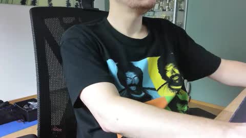 Snapshot of numlove chatting on October 2025 08:35:01 AM Slave for Mistress and Master online show from October 2025 08:35:01 AM