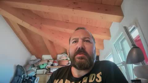 Snapshot of nutelloso79 chatting on October 2025 07:23:01 AM Nutelloso online show from October 2025 07:23:01 AM