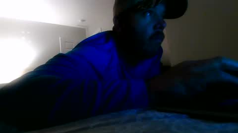 nuttincowboy727272 online show from December 2025 11:56:02 PM