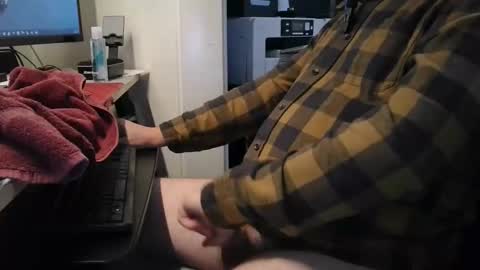 Snapshot of nutttyprof chatting on October 2025 05:33:02 PM nuttyprof online show from October 2025 05:33:02 PM