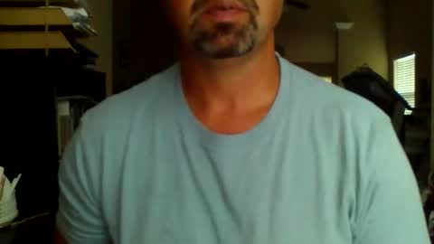 nvrenuff1979 online show from October 2025 10:00:02 PM