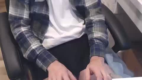 Snapshot of nwih2018 chatting on October 2025 04:39:01 PM nwih2018 online show from October 2025 04:39:01 PM