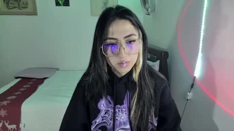 Frida online show from December 2024 03:27:02 AM