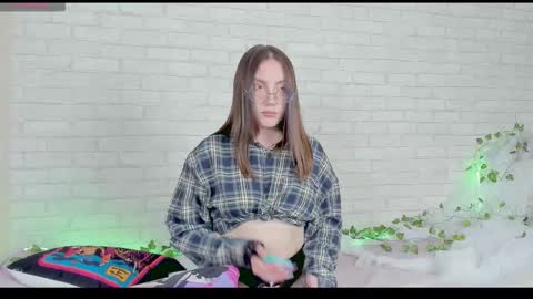 Snapshot of nymphalean chatting on October 2025 03:10:01 PM Kat online show from October 2025 03:10:01 PM