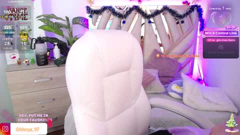 Alex   .    online show from December 2024 08:30:02 AM
