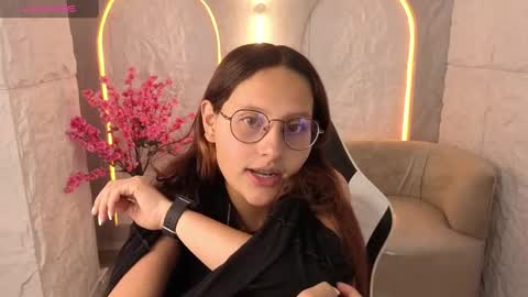 Online 800 to 1400 online show from October 2025 01:00:02 PM