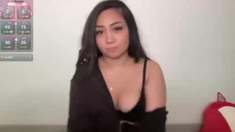 Snapshot of obeyesmexx chatting on October 2025 09:03:02 PM obeyesmexx online show from October 2025 09:03:02 PM