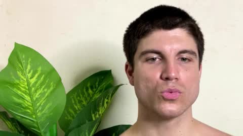 Snapshot of obsidianman95 chatting on October 2025 08:53:02 PM I Chill online show from October 2025 08:53:02 PM