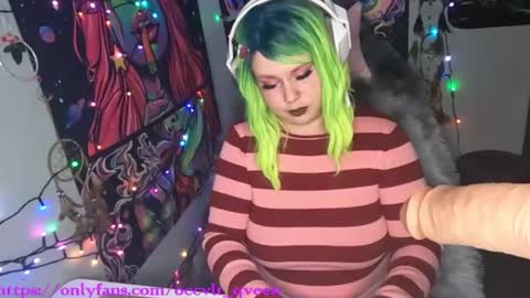 occvlt qveen online show from February 2025 12:11:01 AM